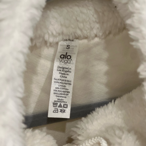 Alo Sherpa Varsity Jacket - Ivory size Small - Picture 6 of 7